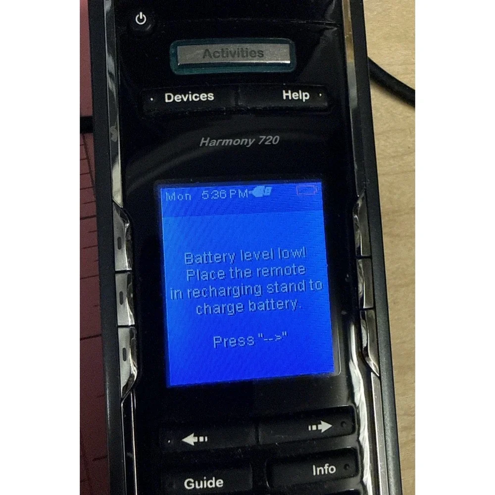 Logitech Harmony 720 Universal Remote w/ Charging Dock - NEEDS BATT - Has Damage